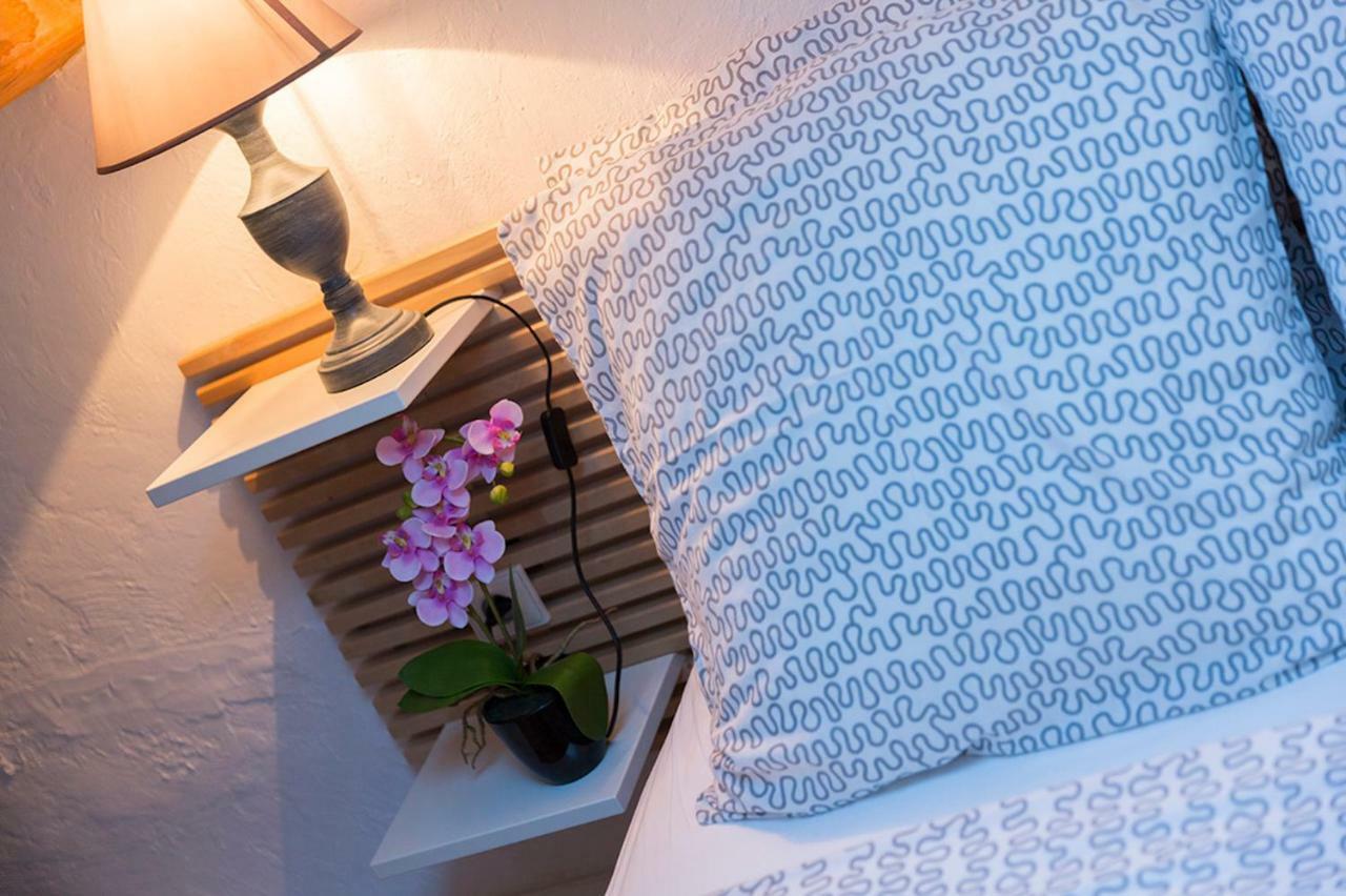 Sade - Central, Charming, For 6 อองทีบส์ ภายนอก รูปภาพ